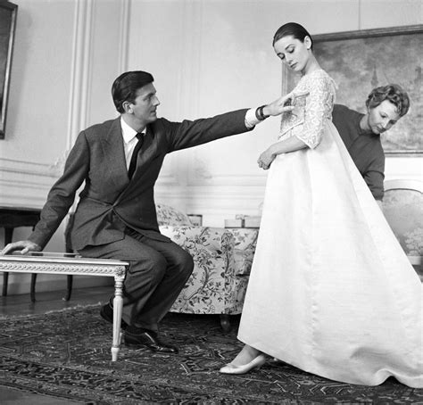 hubert de givenchy wiki french|audrey hepburn and Givenchy relationship.